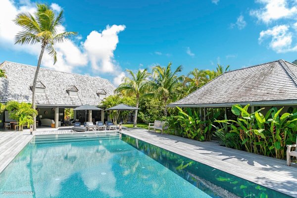 Villa Le Manoir de Lorient – Designer Estate Steps from Lorient Beach in St. Barths