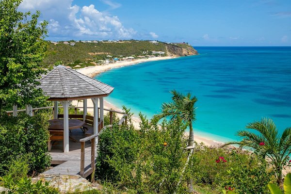Villa Libellule (The Dragonfly) – Elevated Beachfront Elegance in Terres Basses, St. Martin