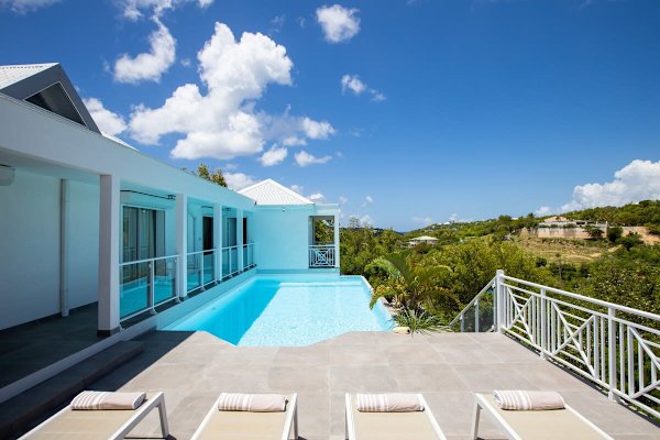 Villa Angelsmart – Contemporary Sea View Villa Overlooking Red Bay, St. Maarten