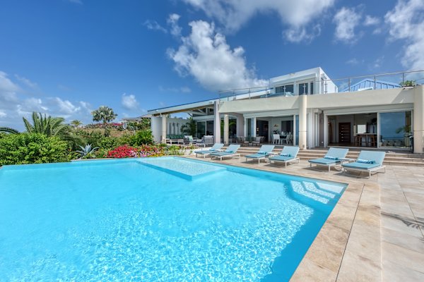 Hidden Jewel of Happy Bay