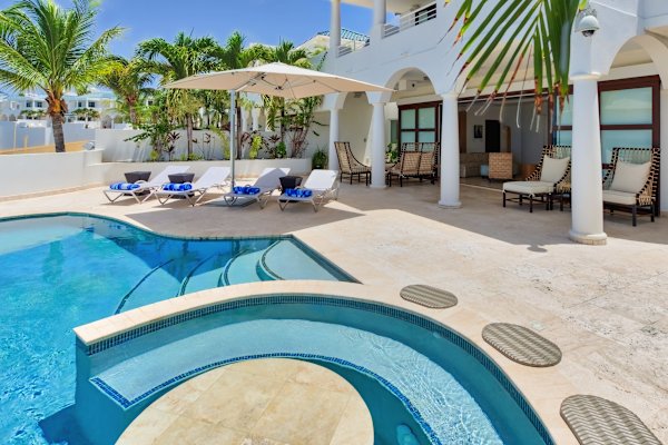 Villa Bahari – Oceanfront Luxury Villa in Shore Pointe, Cupecoy (St. Martin)