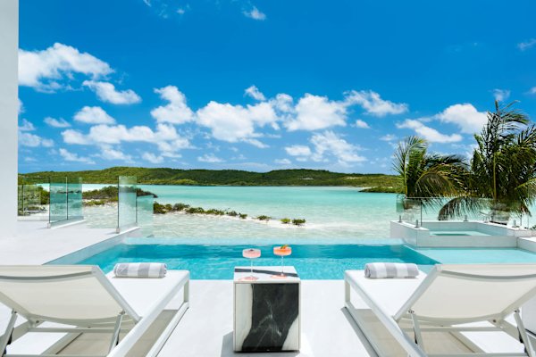 Breathtaking private beachfront villa with amazing