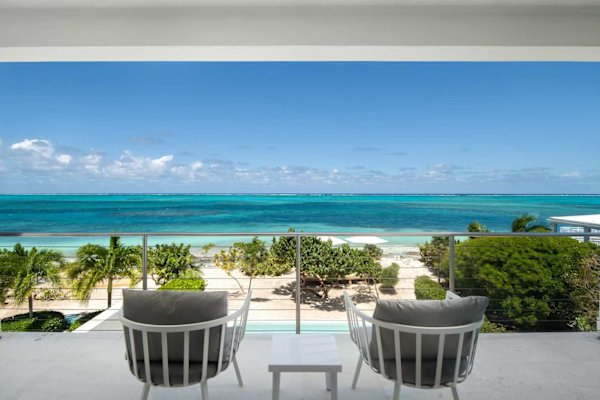 Sandpebble | Modern Beachfront Living on the Shore