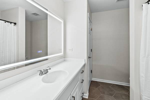 Highwood Haven/Indoor Pool/Hot Tub/Arcade