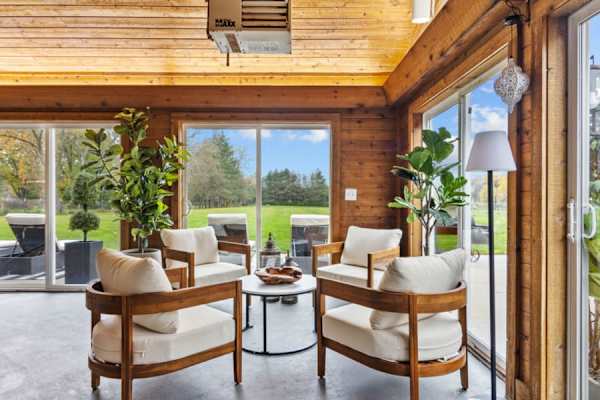 Highwood Haven/Indoor Pool/Hot Tub/Arcade