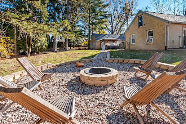 Pine Terrace/Hot Tub/Entertainment Garage/6bdrm