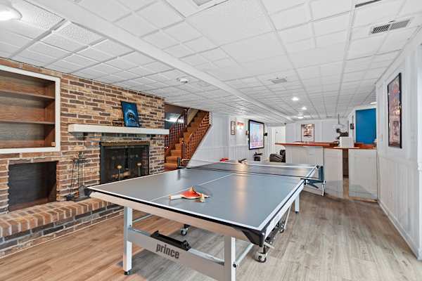 The lower level has table tennis, bar with seating. Arcade is right around the corner.