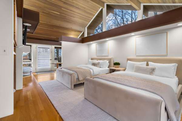 Windrush: Indoor Pool/Hot Tub/Sauna/Arcade