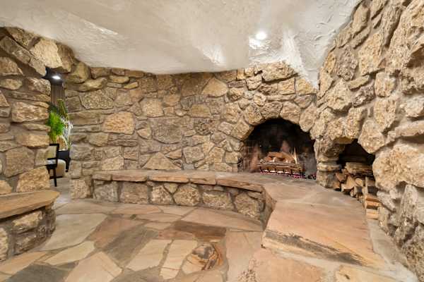 Windrush: Indoor Pool/Hot Tub/Sauna/Arcade