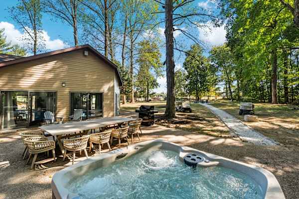 Deer Run Lodge/Indoor Pool/Basketball/Hot Tub