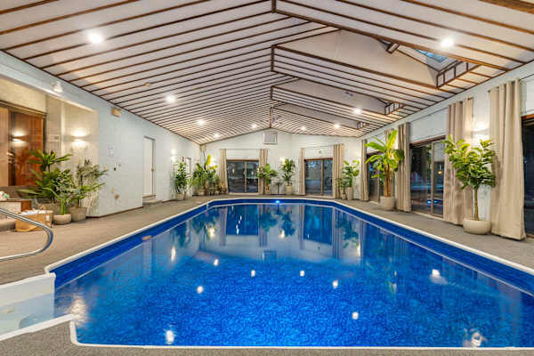Deer Run Lodge/Indoor Pool/Basketball/Hot Tub