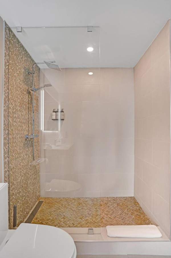 Bright Spacious 2BR Miami Retreat Balcony View