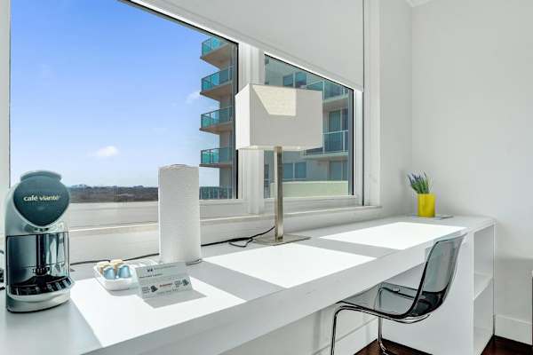 Bay View Studio Retreat in Coconut Grove