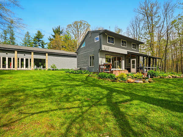 Grand River Estate IndoorPool/Swim Pond/25 Acres
