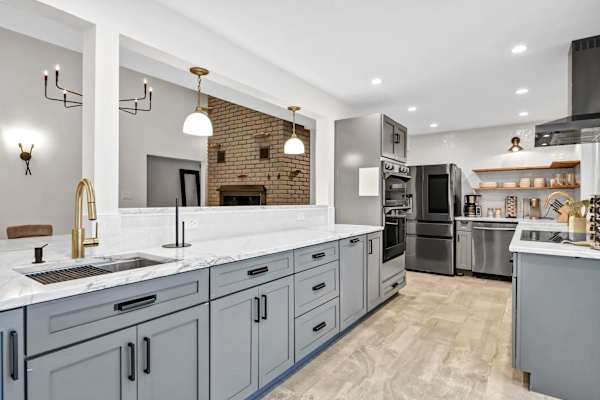 Grand River Estate IndoorPool/Swim Pond/25 Acres