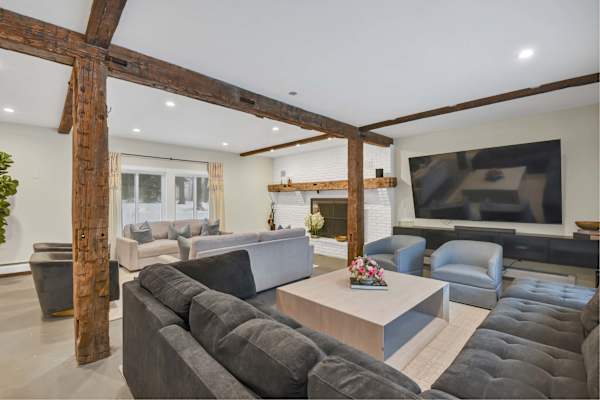 Grand River Estate IndoorPool/Swim Pond/25 Acres