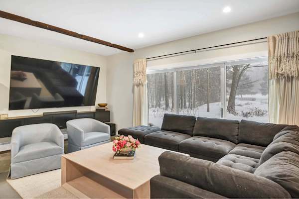 Grand River Estate IndoorPool/Swim Pond/25 Acres