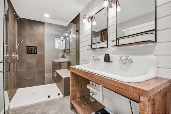Grand River Estate IndoorPool/Swim Pond/25 Acres