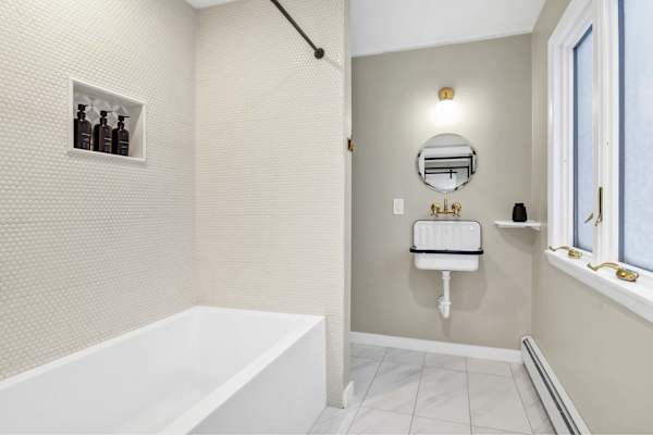 Grand River Estate IndoorPool/Swim Pond/25 Acres