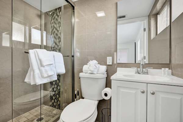 Modern Lake Worth Suite w Patio and Pool