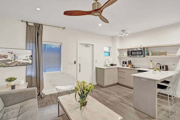 Eden Collection 1BR w/ Kitchen Near Beach