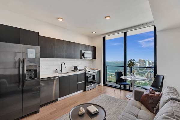 Luxury Miami Studio | City & Bay Views