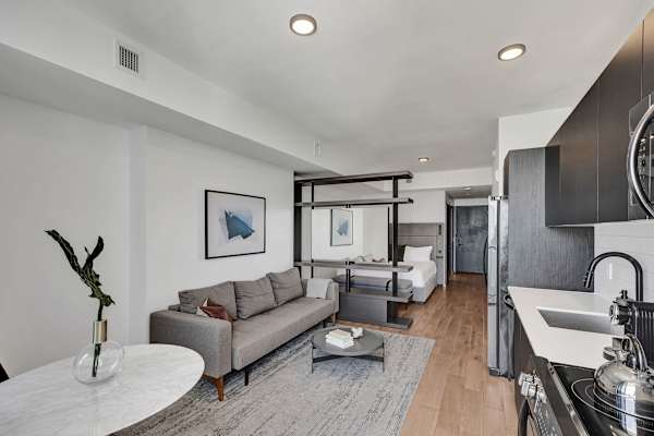 Luxury Miami Studio | City & Bay Views