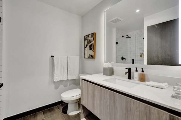 Luxury Miami Studio | City & Bay Views