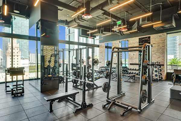 Luxury Miami Studio | City & Bay Views