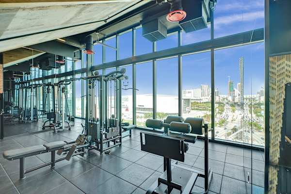 Luxury Miami Studio | City & Bay Views