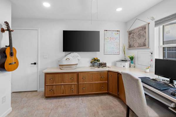 Pool, Bar & Games | Ft Lauderdale Home
