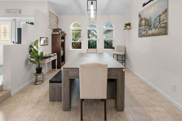 Pool, Bar & Games | Ft Lauderdale Home