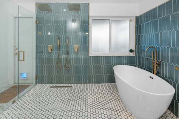 Pool, Bar & Games | Ft Lauderdale Home
