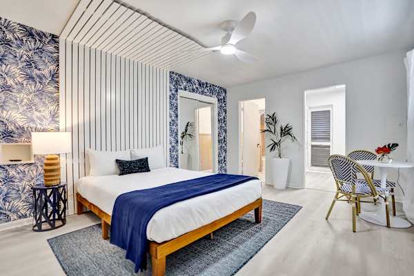 5 Min to Beach, Private 4-Unit Building