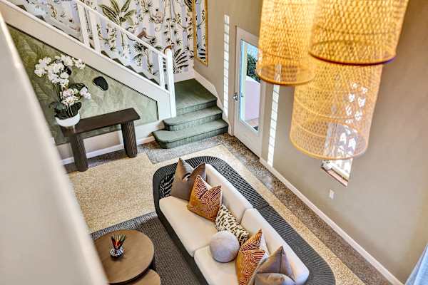 5 Min to Beach, Private 4-Unit Building