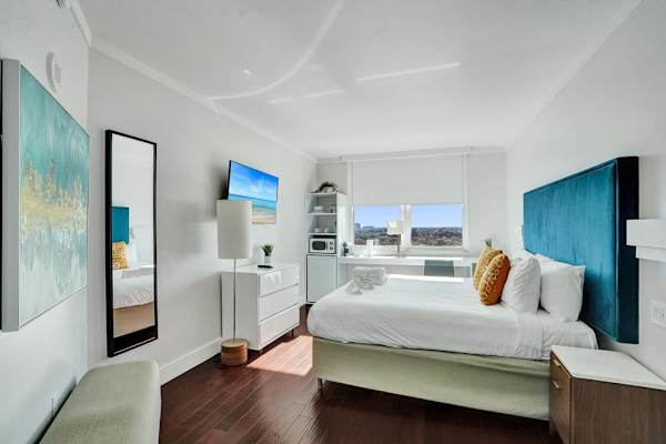 Bright Spacious 2BR Miami Retreat Balcony View