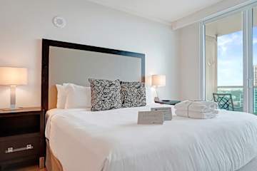 2BR Suite at The Arya | Coconut Grove