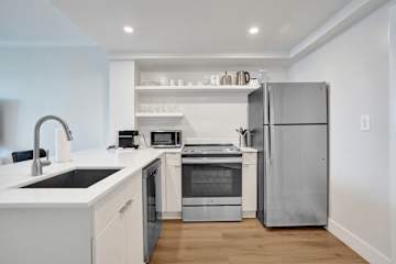 2BR Suite at The Arya | Coconut Grove