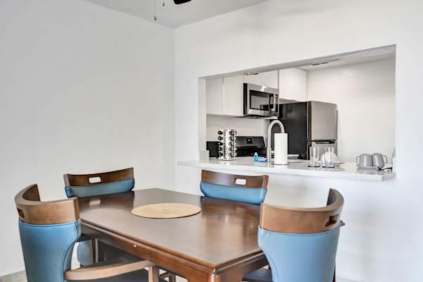 Park Towers Homey 1BR Escape | Hard Rock Stadium
