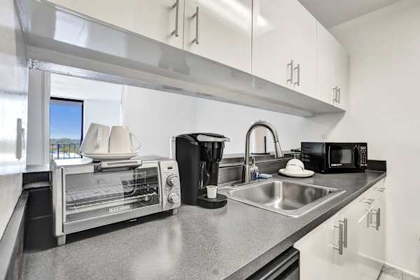 Park Towers 1BR Miami Gardens | Near Stadium