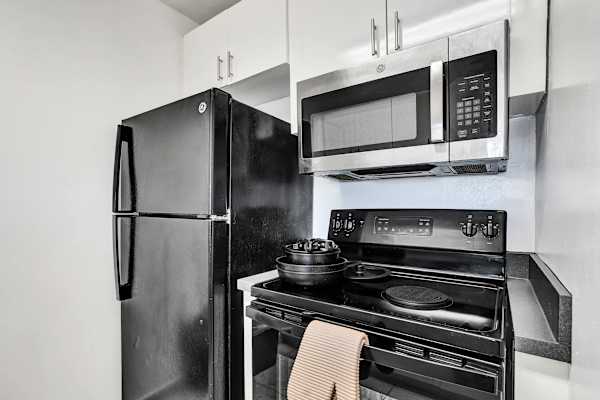 Park Towers 1BR Miami Gardens | Near Stadium