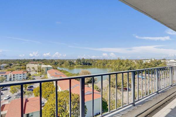 Park Towers 1BR Miami Gardens | Near Stadium