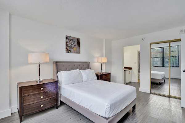 Park Towers 1BR Escape Near Hard Rock