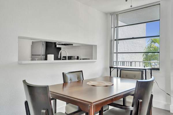 Park Towers 1BR Escape Near Hard Rock