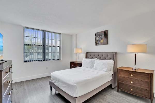 Park Towers 1BR Escape Near Hard Rock