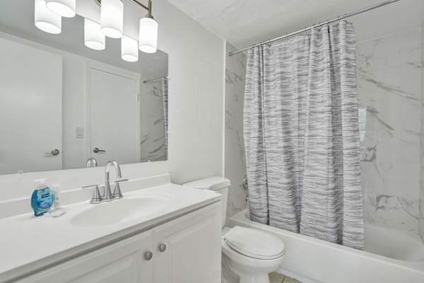 Park Towers 1BR Escape Near Hard Rock