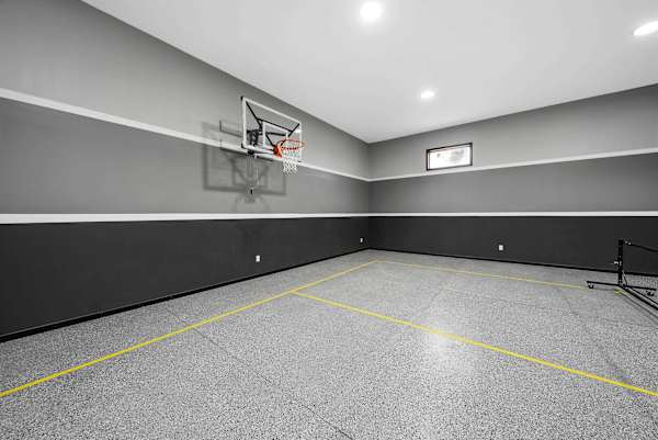 Deer Run Lodge/Indoor Pool/Basketball/Hot Tub
