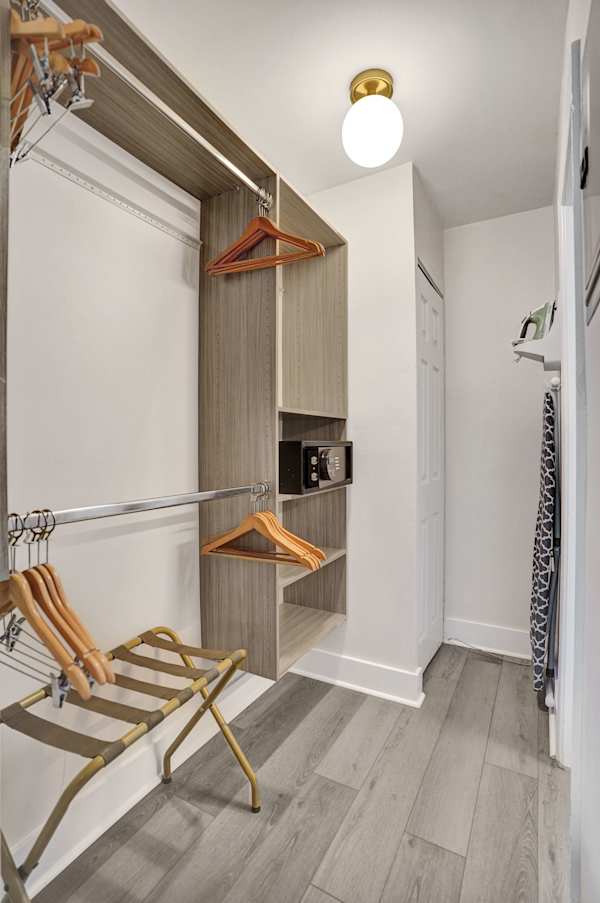 Ocean Blvd Two Doubles Suite with Kitchenette!