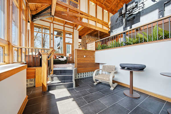 *NEW* Afton Lodge 10,000sqft/Indoor Pool/Hot tub