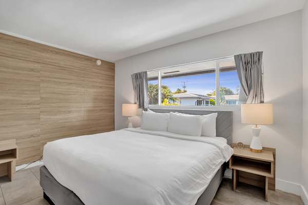 Ocean Blvd 2 King Suite at The Botanica